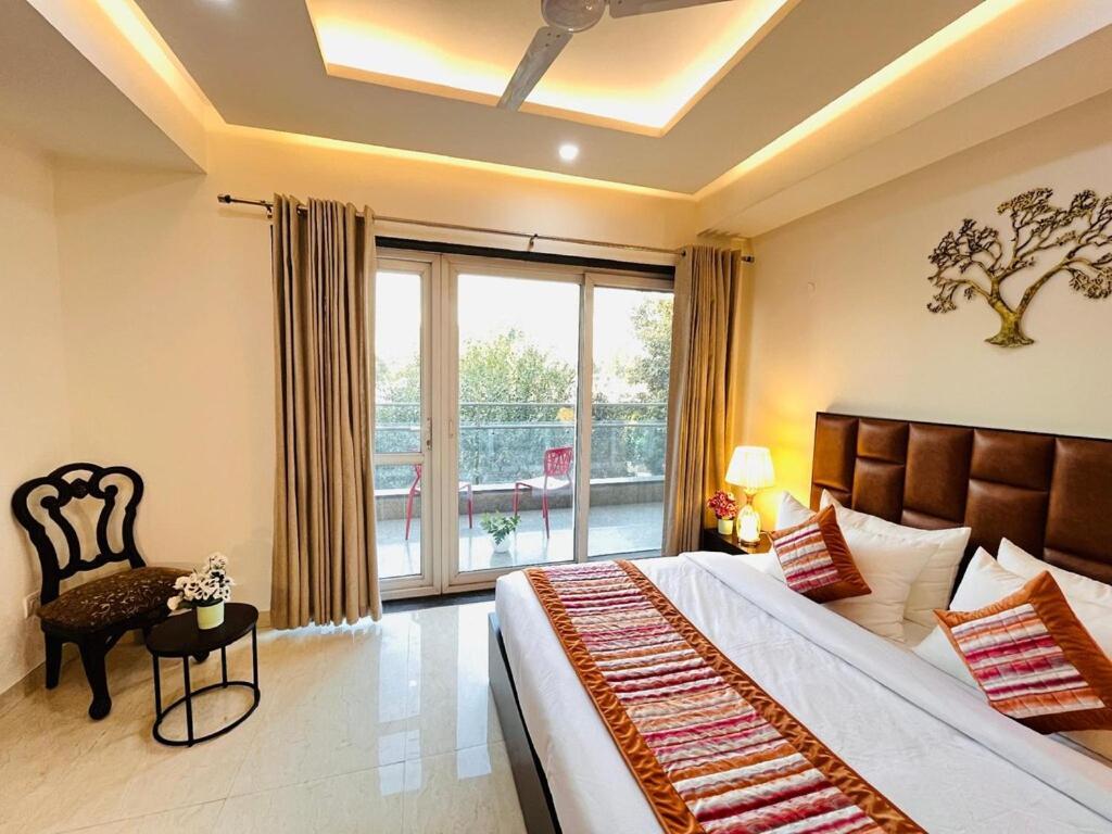 Bed & Breakfast Isuites Residency